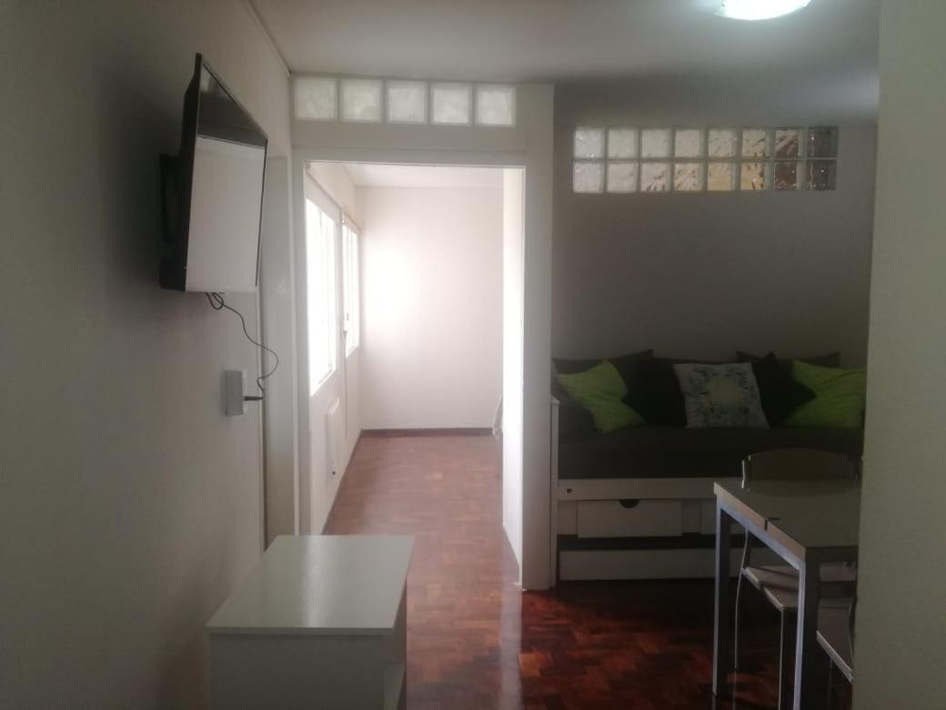 Acogedor Departamento Frente Al Parque Civico Lägenhet Mendoza Exteriör bild